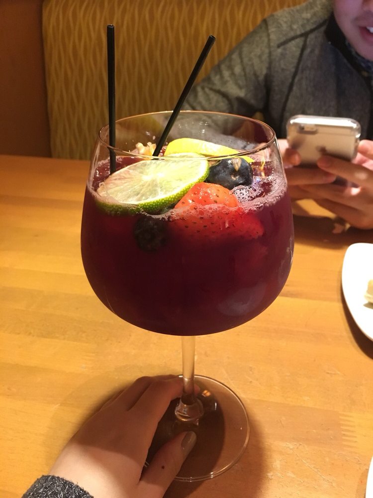 California Pizza Kitchen At Park West Plaza Tukwila Wa California Pizza Kitchen At Park West Plaza Tukwila Wa