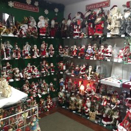 Christmas Shop - Holiday Decorations - 4102 Harborview Dr, Gig Harbor