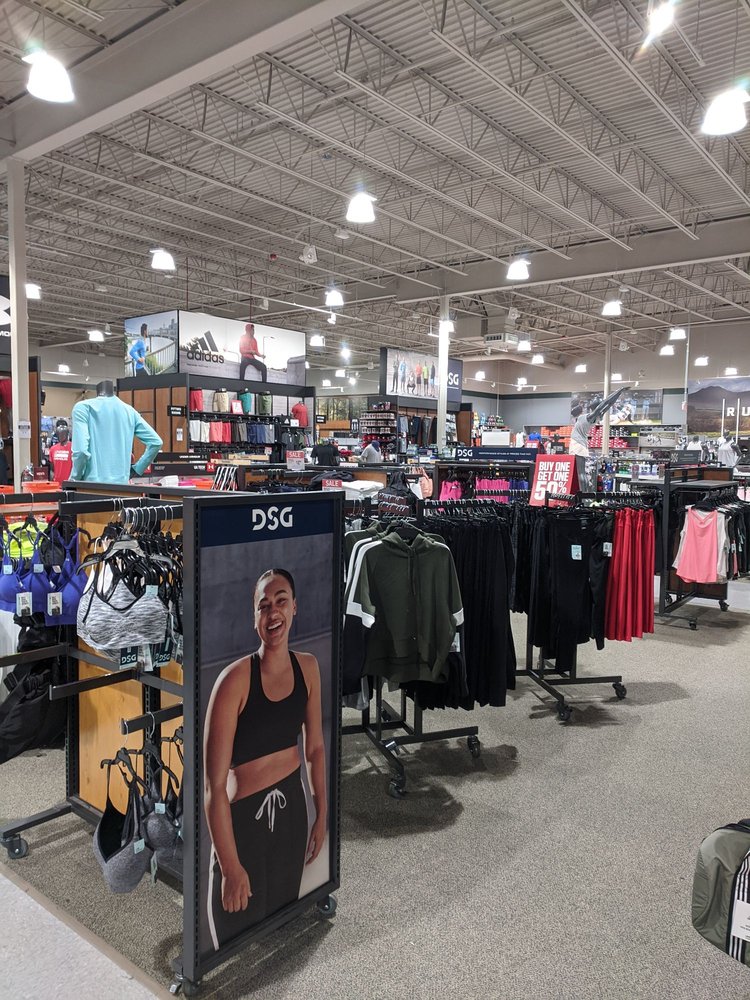 DICK'S Sporting Goods
