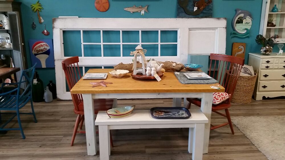 SeaGlass Beach Cottage