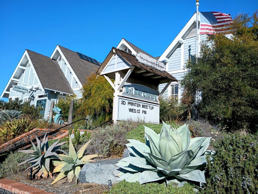 Del Mar Library