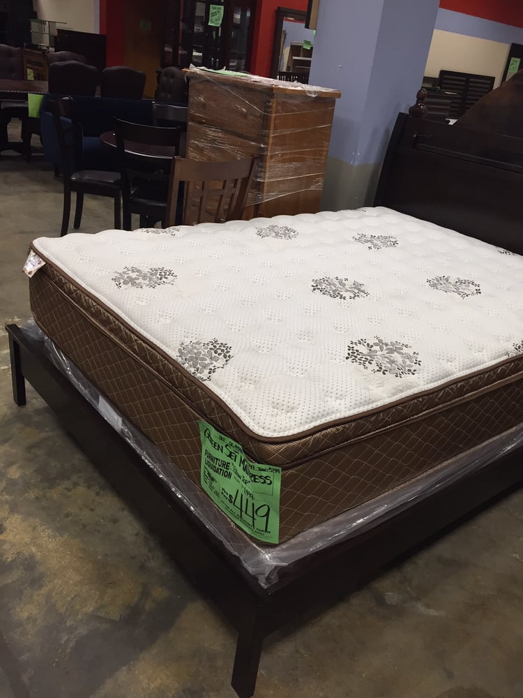 Wicks Furniture Liquidator CLOSED Furniture Stores 25222 El Paseo