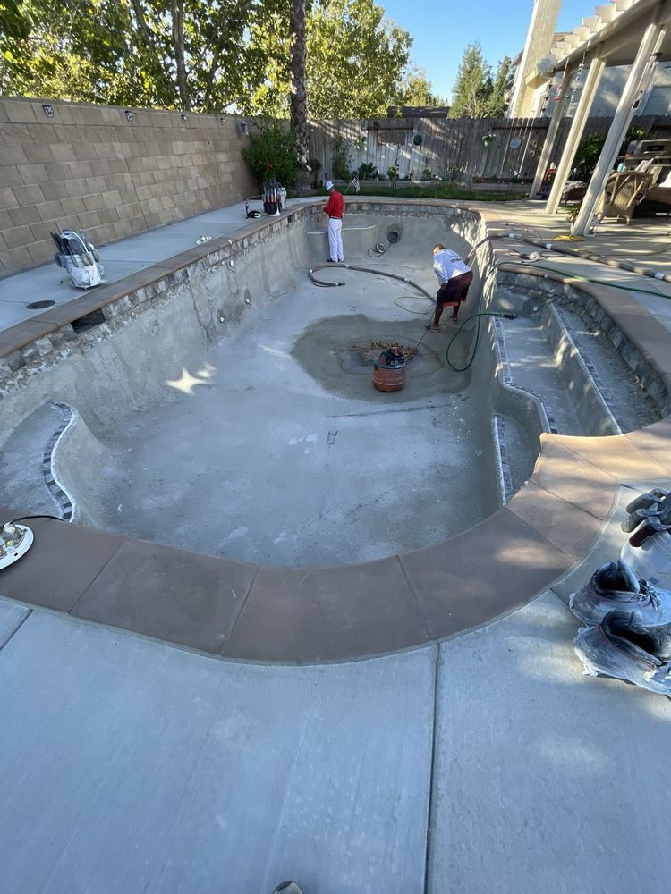 Phenomenal Pool Plastering