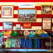 chubbies shorts store