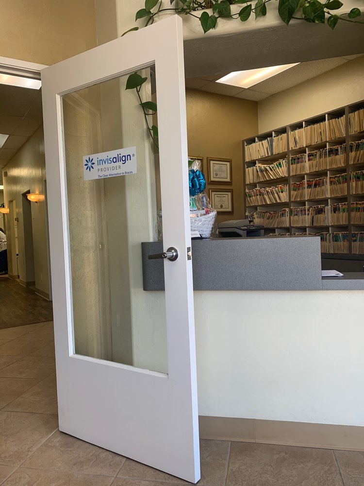 image of business Mission Gorge Family & Cosmetic Dentistry - Shohreh Tourian, DDS