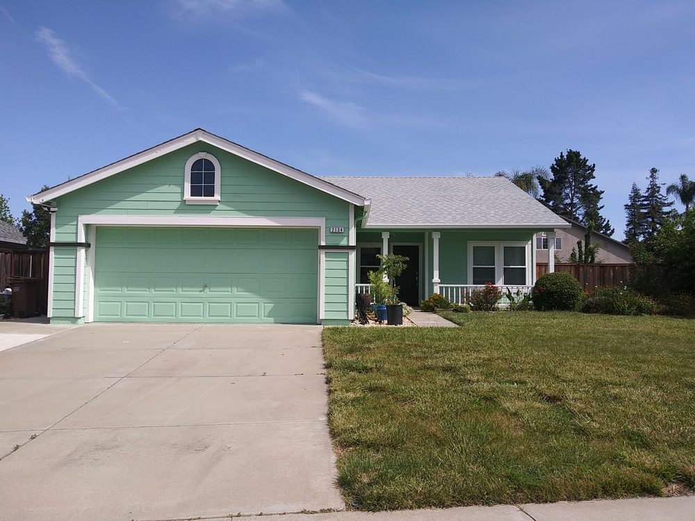 image of business A To Z Painting & Decorating