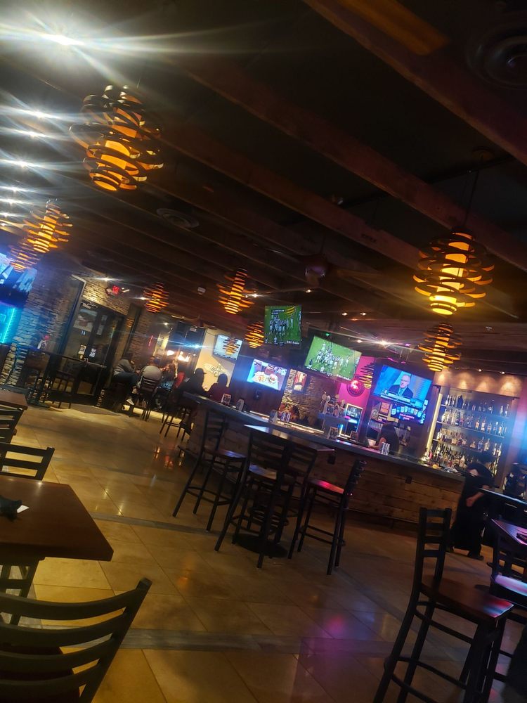 Parlay Lounge