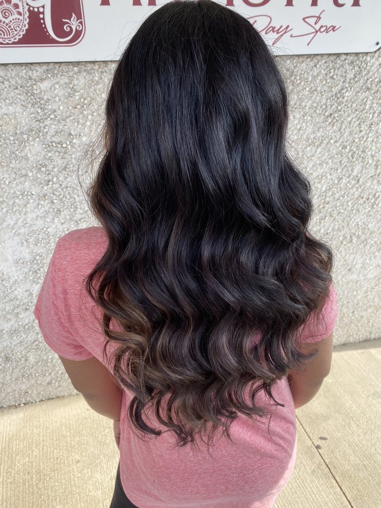Artistry Salon & Day Spa Image