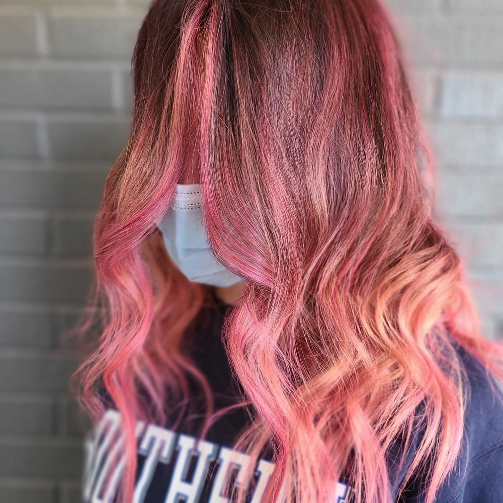 Lee Nova Hair Studio