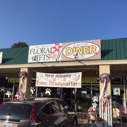 2 Sister S Diner 18 Photos Southern 514 W Bankhead St New Photo Of 2 Sister S Diner New Albany Ms United States Front