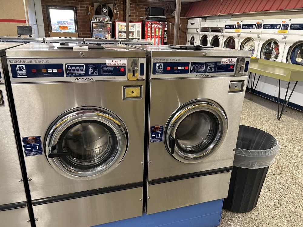 Barlow's Coin Laundry