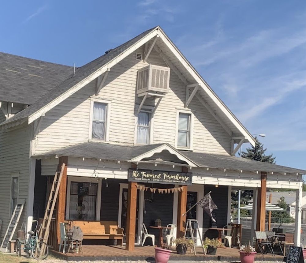 The Favored Farmhouse