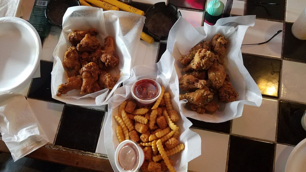 Elmer's Sports Cafe