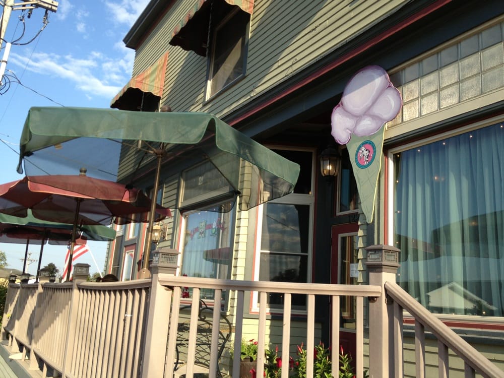 Kava House & Cafe 38 Photos & 23 Reviews Bakeries 122 2nd St SE