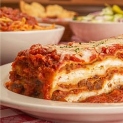 Buca Di Beppo Italian Restaurant Order Food Online 167 Photos Photo Of Buca Di Beppo Italian Restaurant Southlake Tx United States