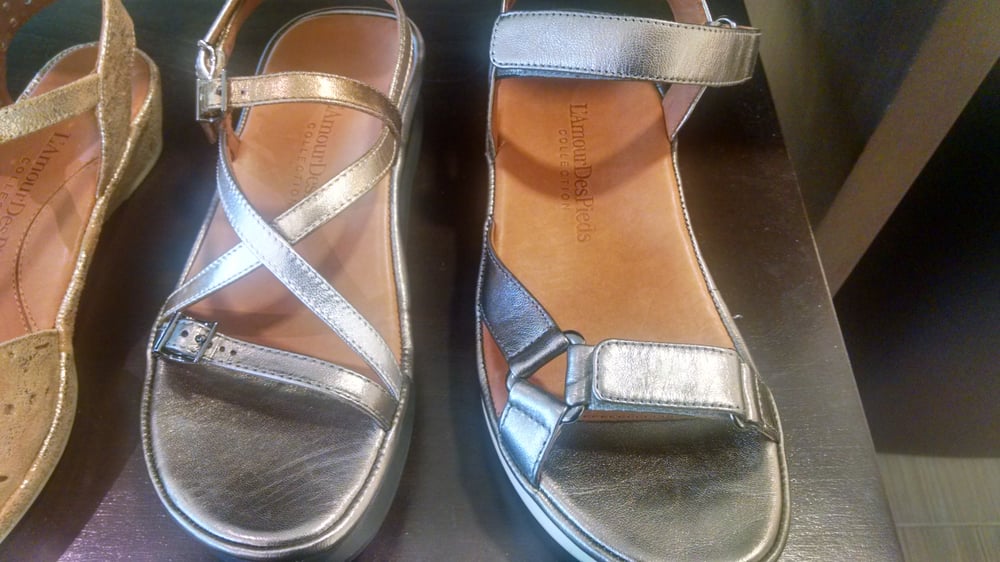 Gus Mayer 27 Photos Women�s Clothing 225 Summit Blvd