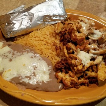 El Azteca Camden 19 Photos 17 Reviews Mexican 511 S Red Photo Of El Azteca Camden Dover De United States Chori Pollo