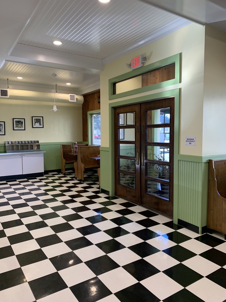 Bo Bo's Fine Chicken Restaurant