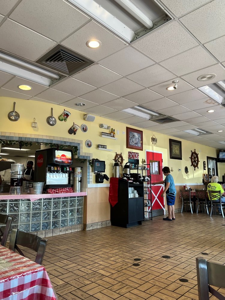 Chicken Coop Country Diner