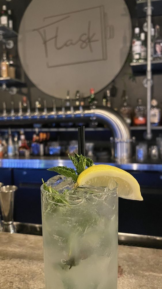 Flask Cocktail Bar