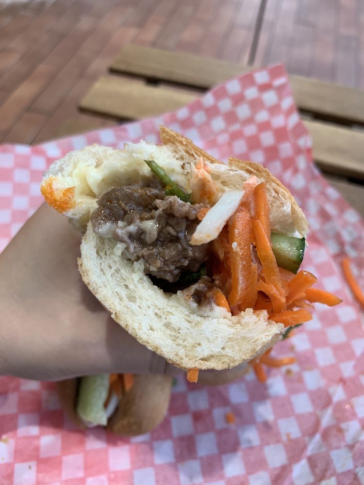 Banh Mi Thai Tai