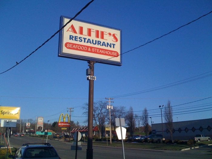 Alfie’s Restaurant 24 Reviews Restaurants 986 Fairmount Ave