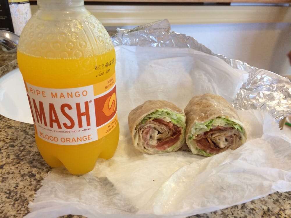 Royal Bagel & Deli Order Food Online 36 Reviews Bagels 560