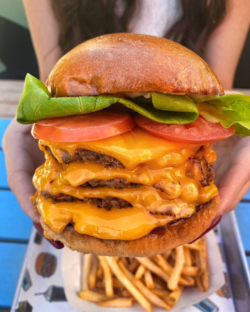 nomoo | new american burgers