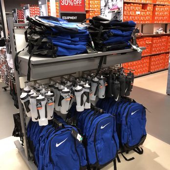 Nike Factory 23 Photos Shoe S 1788 94th Dr Vero Photo Of Nike Factory Vero Beach Fl United States