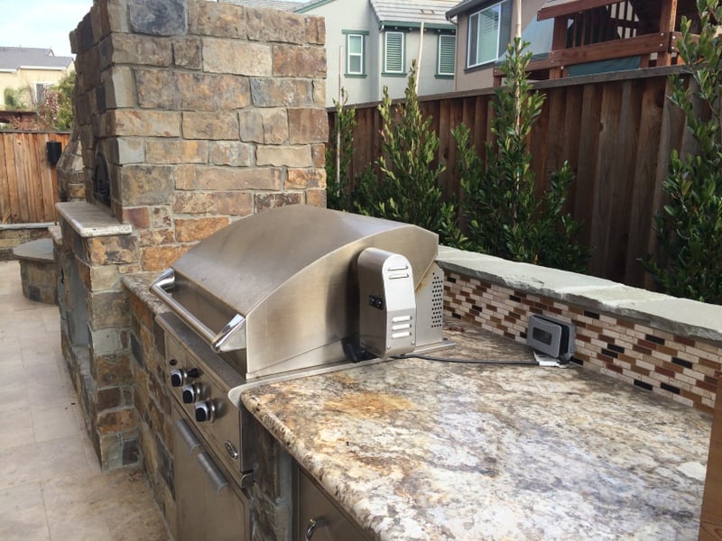 bbq island backsplash