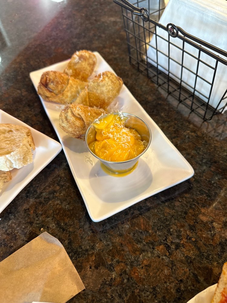 Pizzata Pizzeria + Aperitivo