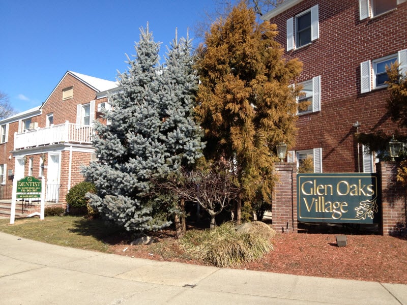 image of business Glen Oaks Dentistry
