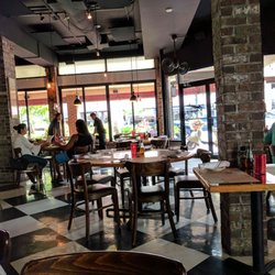 Caragiulos Italian American Restaurant 182 Photos 222 Reviews Photo Of Caragiulos Italian American Restaurant Sarasota Fl United States