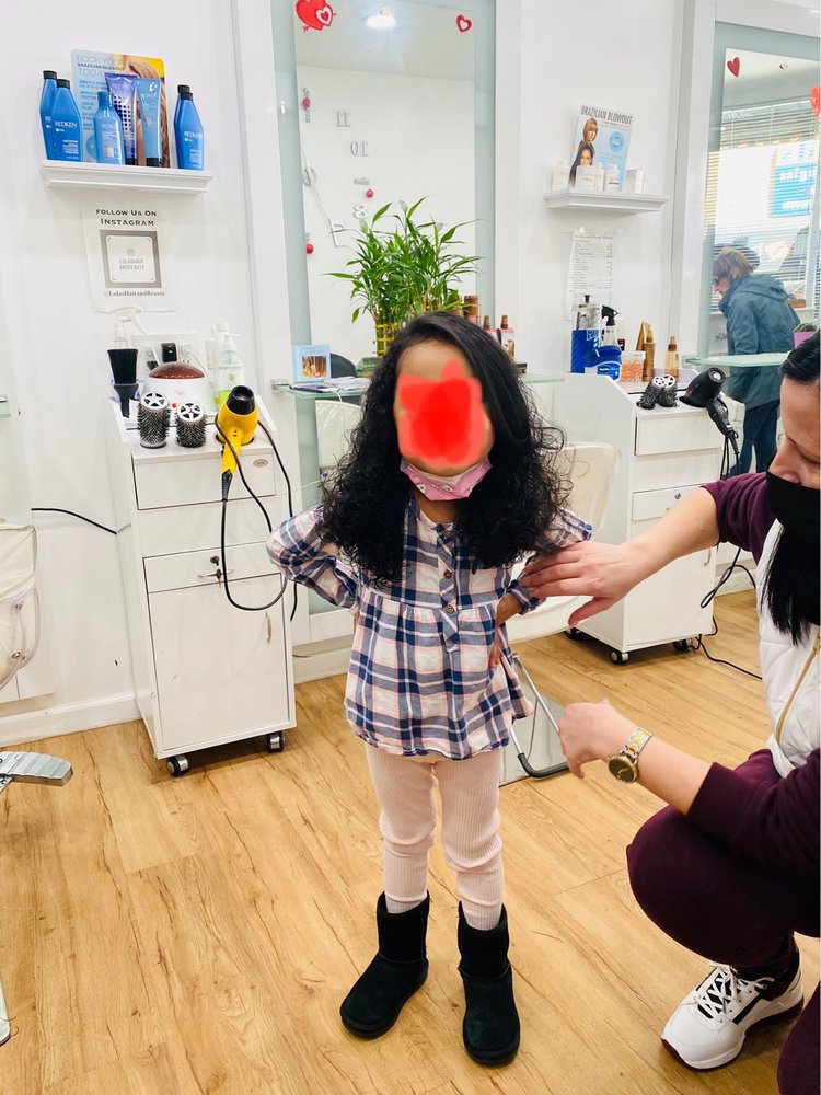 Lola's Hair & Beauty Boutique