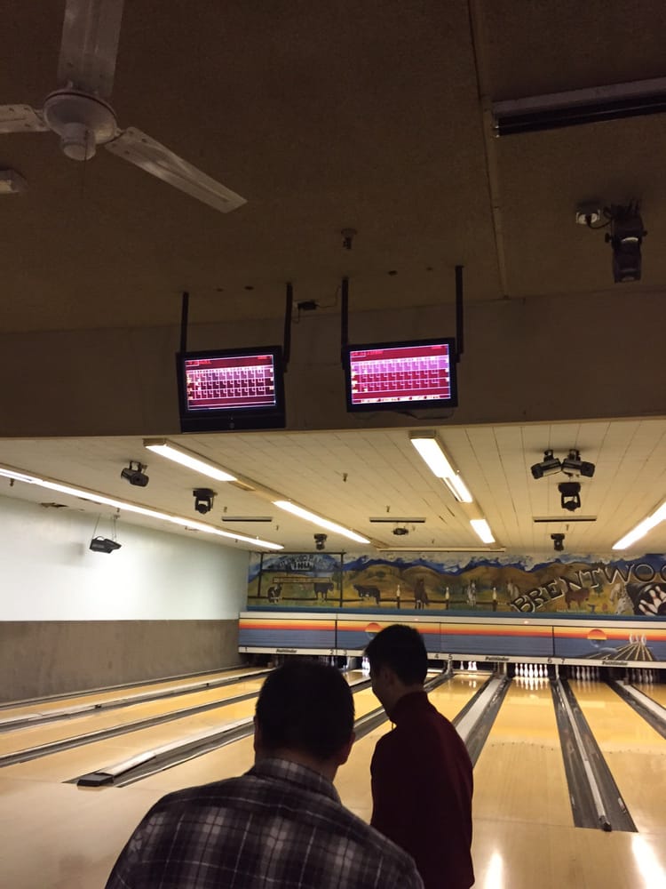 Photos for Brentwood Bowl Yelp