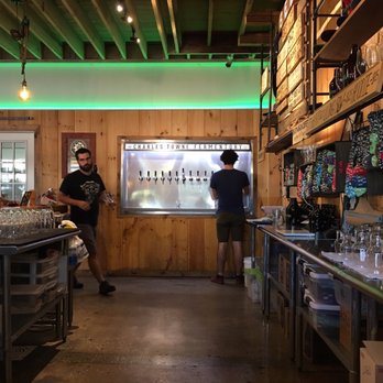 Charles Towne Fermentory - 39 Photos & 28 Reviews - Breweries - 809