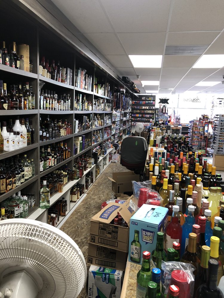 Ramon Liquor