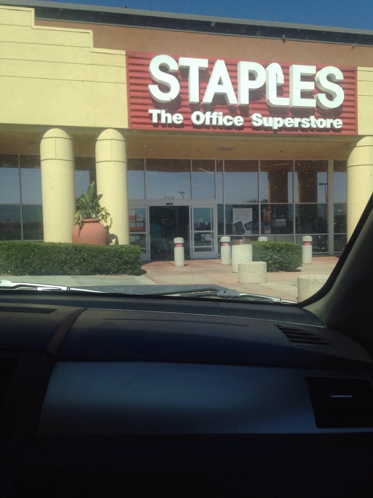 Staples Distribution Center CLOSED Printing Services 1500 S
