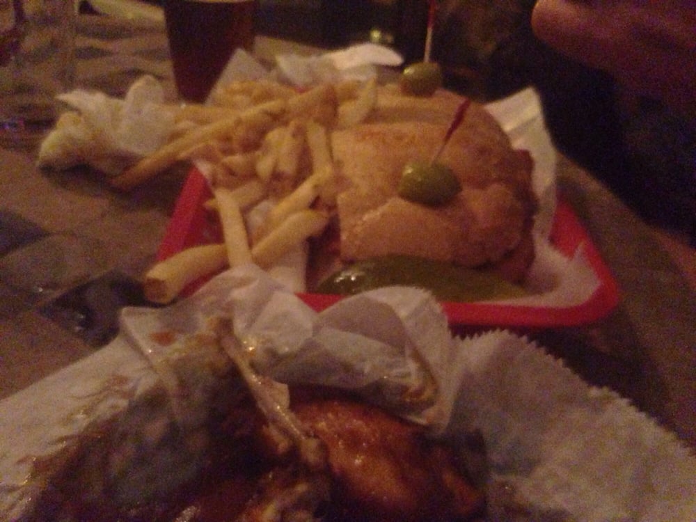 Hub Stacey’s 28 Photos & 49 Reviews Sports Bars 312 E Government