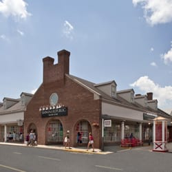Aurora Farms Premium Outlets 37 Photos 65 Reviews Outlet Photo Of Aurora Farms Premium Outlets Oh United States