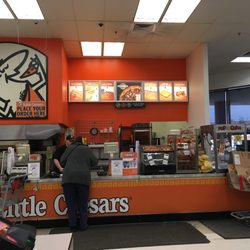 Little Caesars Pizza 4201 N Harlem Ave Norridge Il Photo Of Little Caesars Norridge Il United States Small But Works