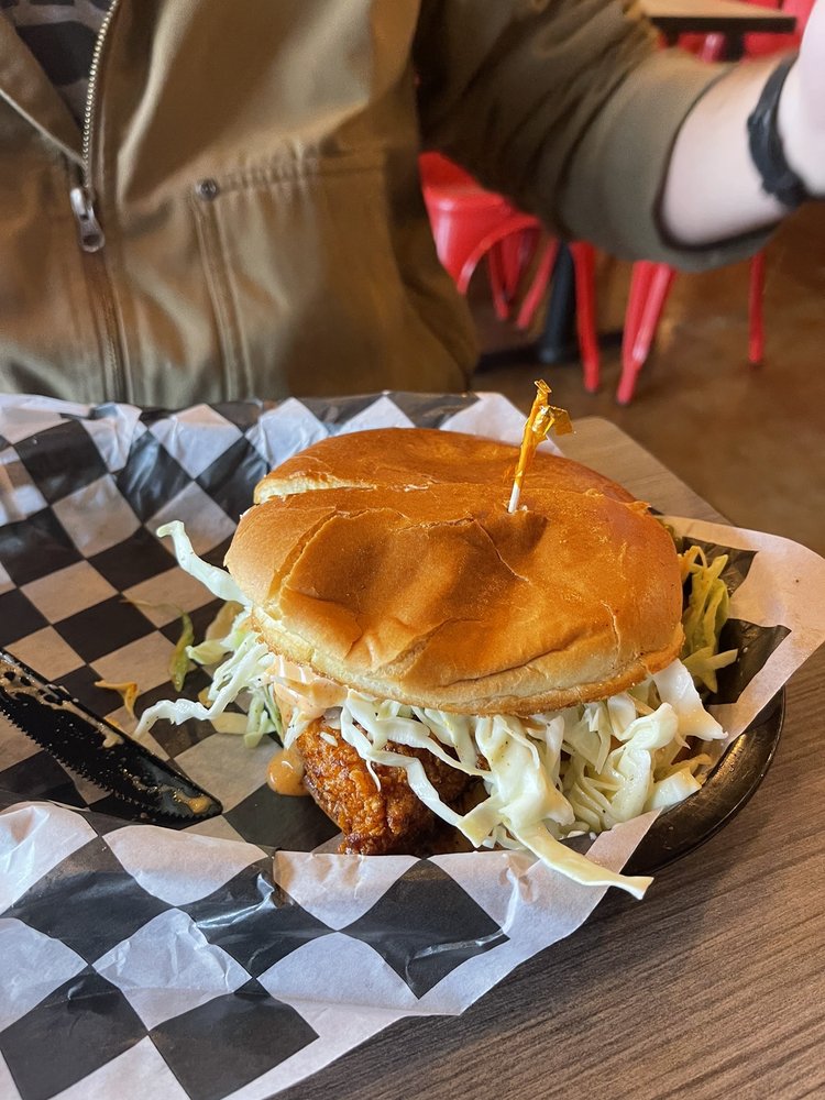 Beaky’s Hot Chicken Beaky’s Hot Chicken