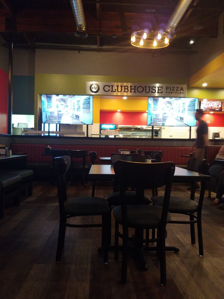 Round Table Clubhouse 51 Photos 63 Reviews