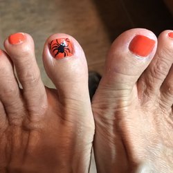 Happy Feet Nails and Spa gift card