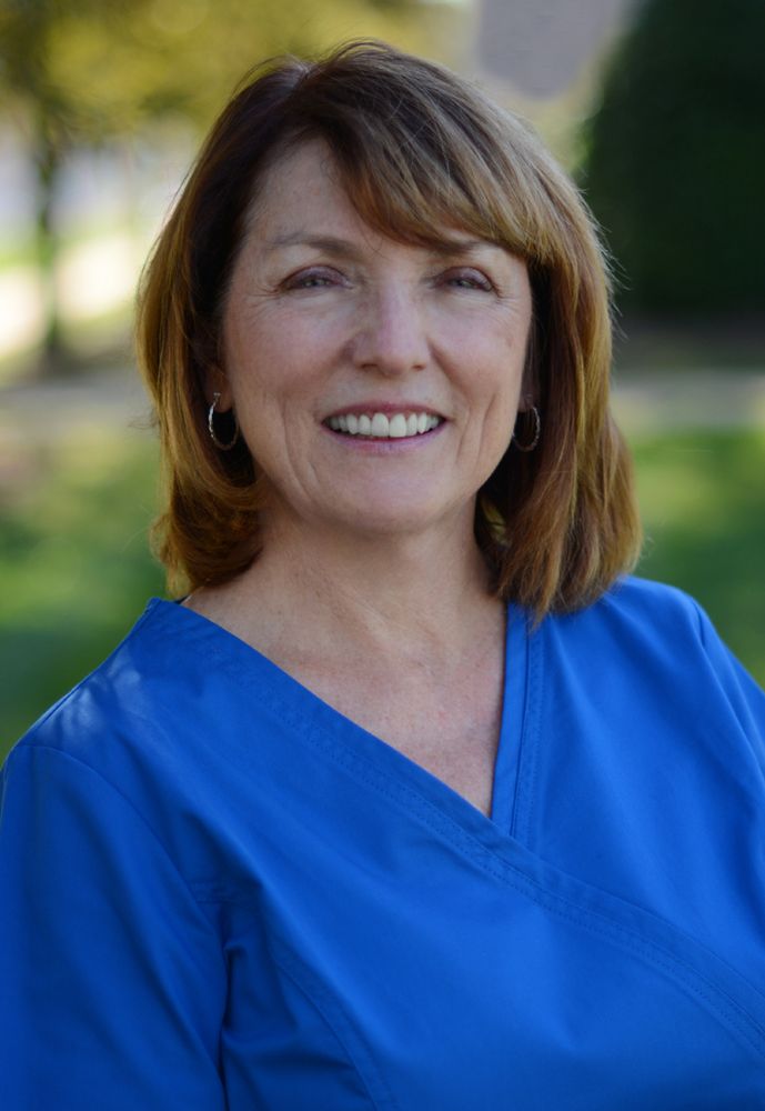 image of business Carolina Dentistry @ The StateLine
