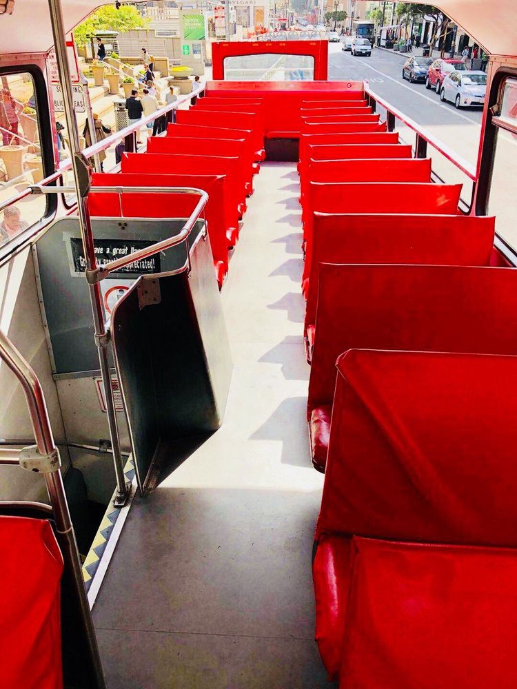 Hop On - Hop Off