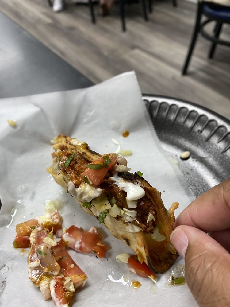 Mariscos Mocorito