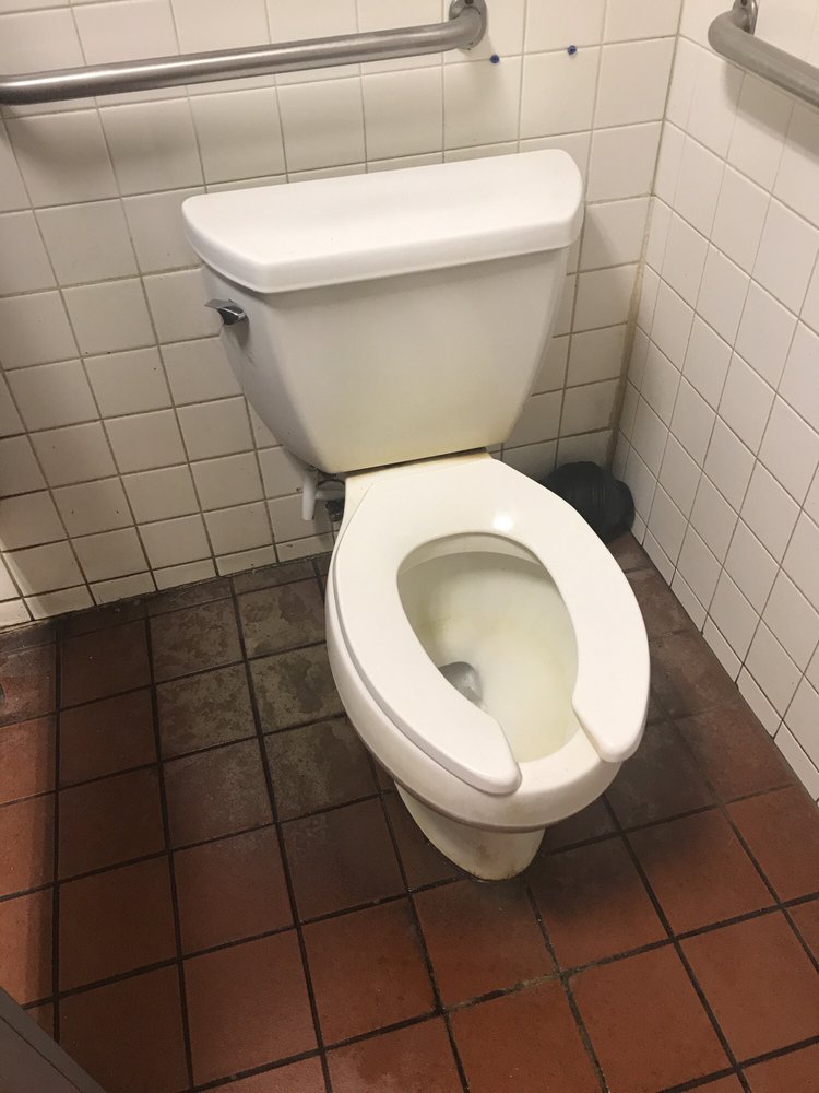 Freeway Shell Food Mart