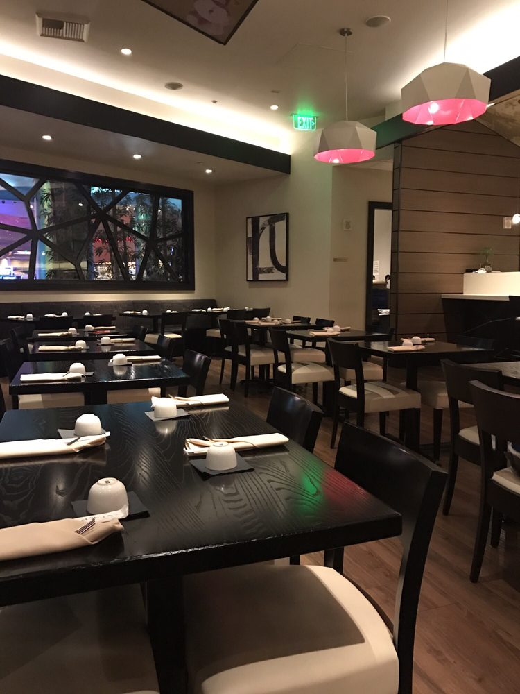 Inside Of Tulalip Resort Yelp Photo Of Journeys East Tulalip Wa United States Inside Resort
