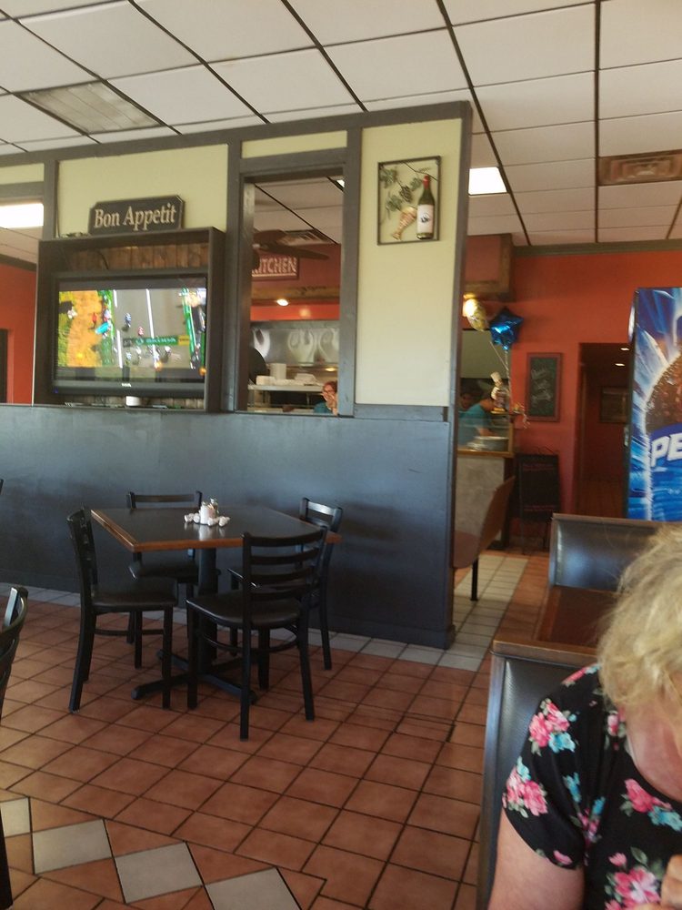 Pat & Carla's Italian Eatery II